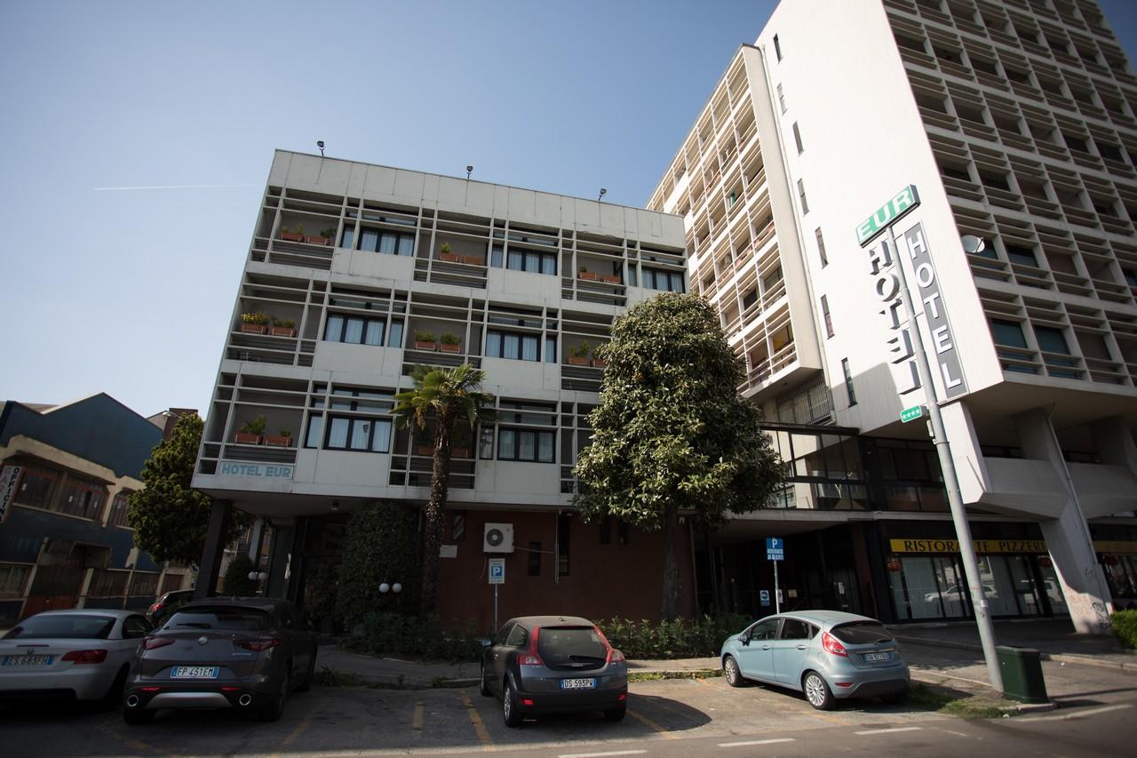 Ih Hotels Milano Eur - 特雷扎诺南纳维利奥 外观 照片
