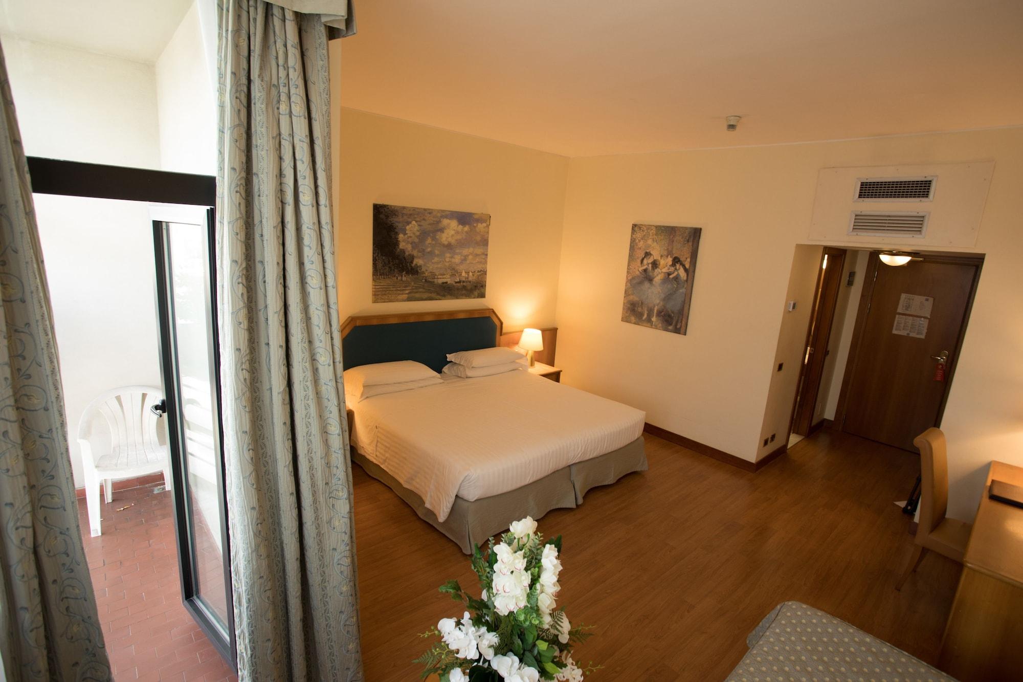 Ih Hotels Milano Eur - 特雷扎诺南纳维利奥 外观 照片