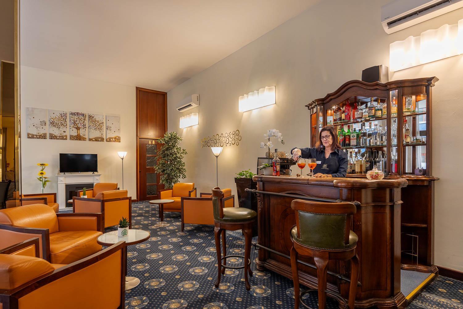 Ih Hotels Milano Eur - 特雷扎诺南纳维利奥 外观 照片