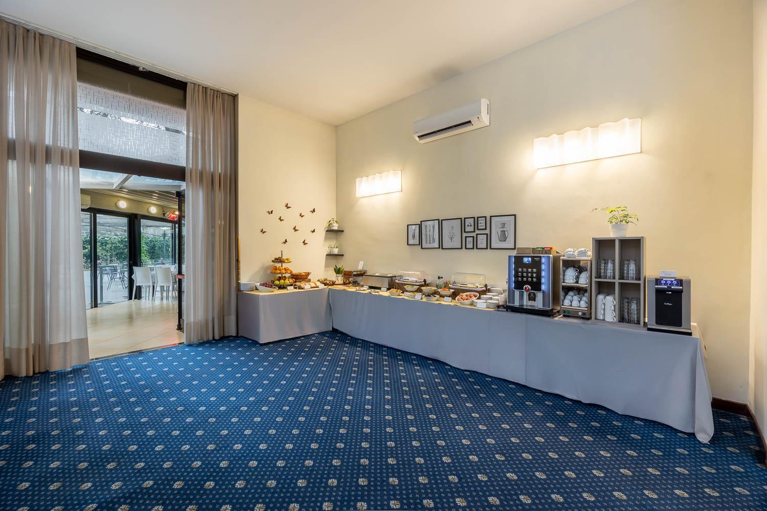 Ih Hotels Milano Eur - 特雷扎诺南纳维利奥 外观 照片